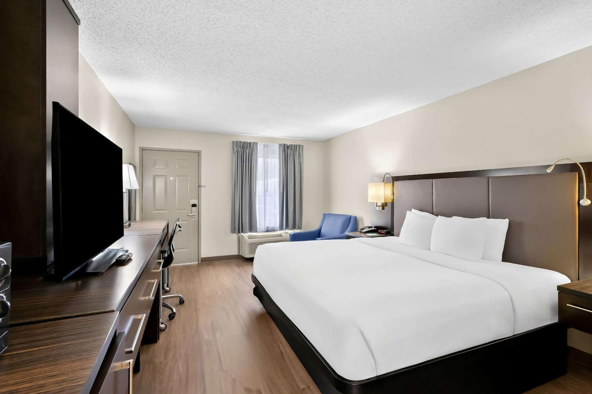 Quality Inn & Suites Monticello Экстерьер фото